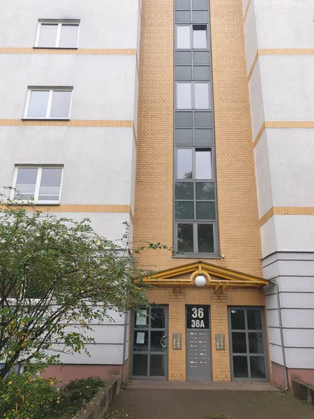 teilmöbliertes 4-5 Zimmer-Penthouse in begehrter Lage von Alt-Tegel — photo 1